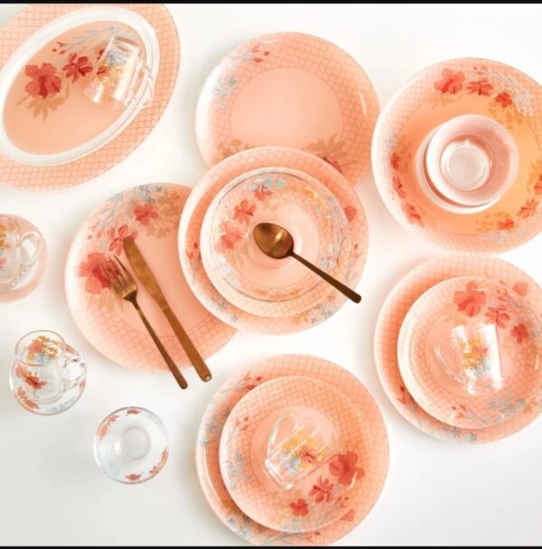 8b5627c5-702d-4db0-a347-a5ed7bcfb618 8b5627c5-702d-4db0-a347-a5ed7bcfb618